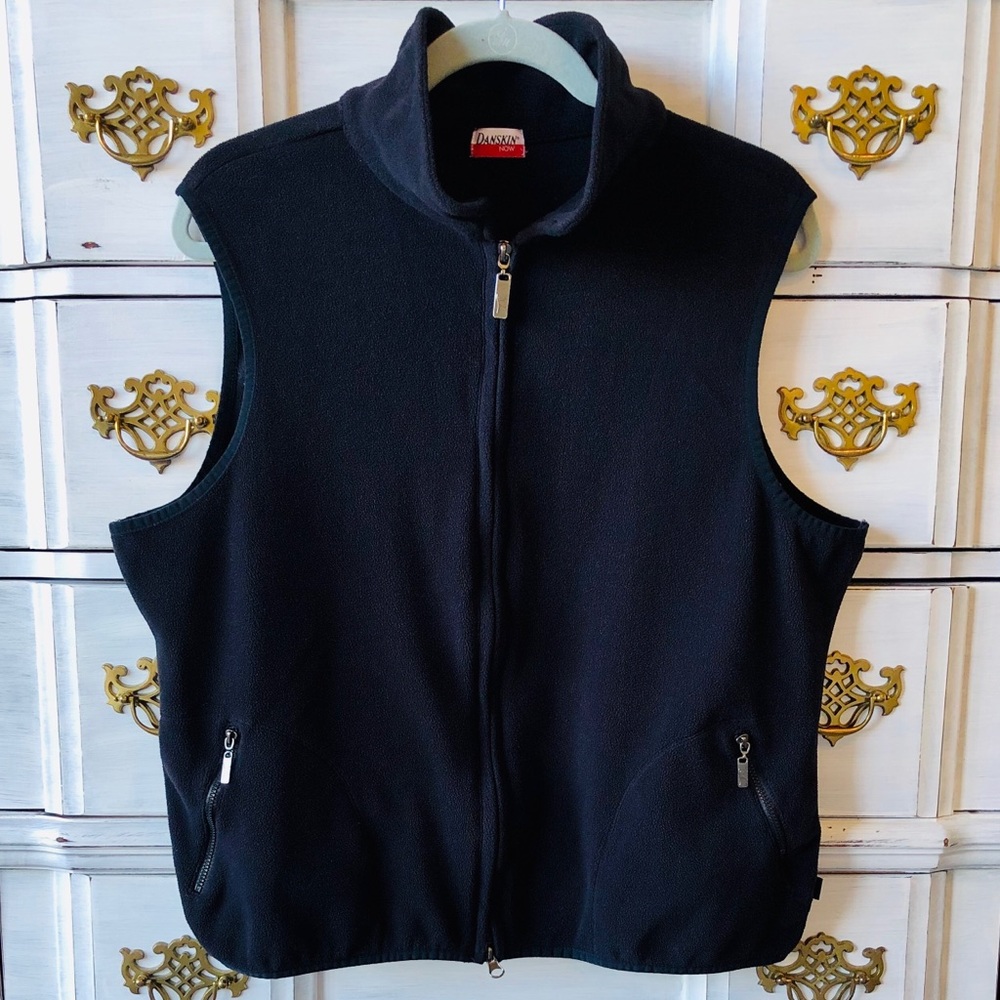 Danskin Now Women’s Black Fleece Vest